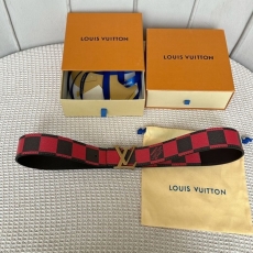 Louis Vuitton Belts